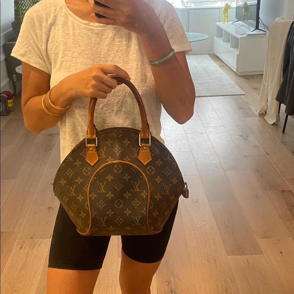 Louis Vuitton Ellipse Brown Monogram Bag MM - Picture 2 of 11
